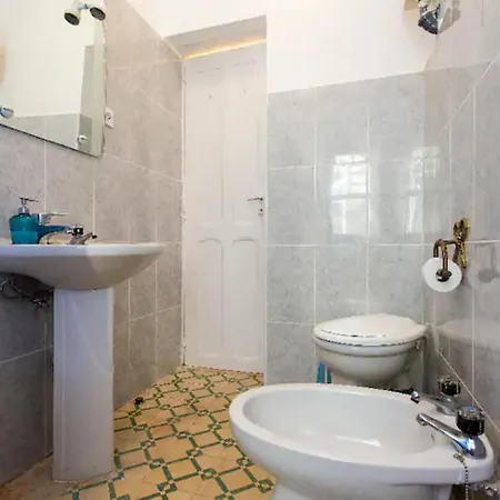 Private B Séjour chez l'habitant *
